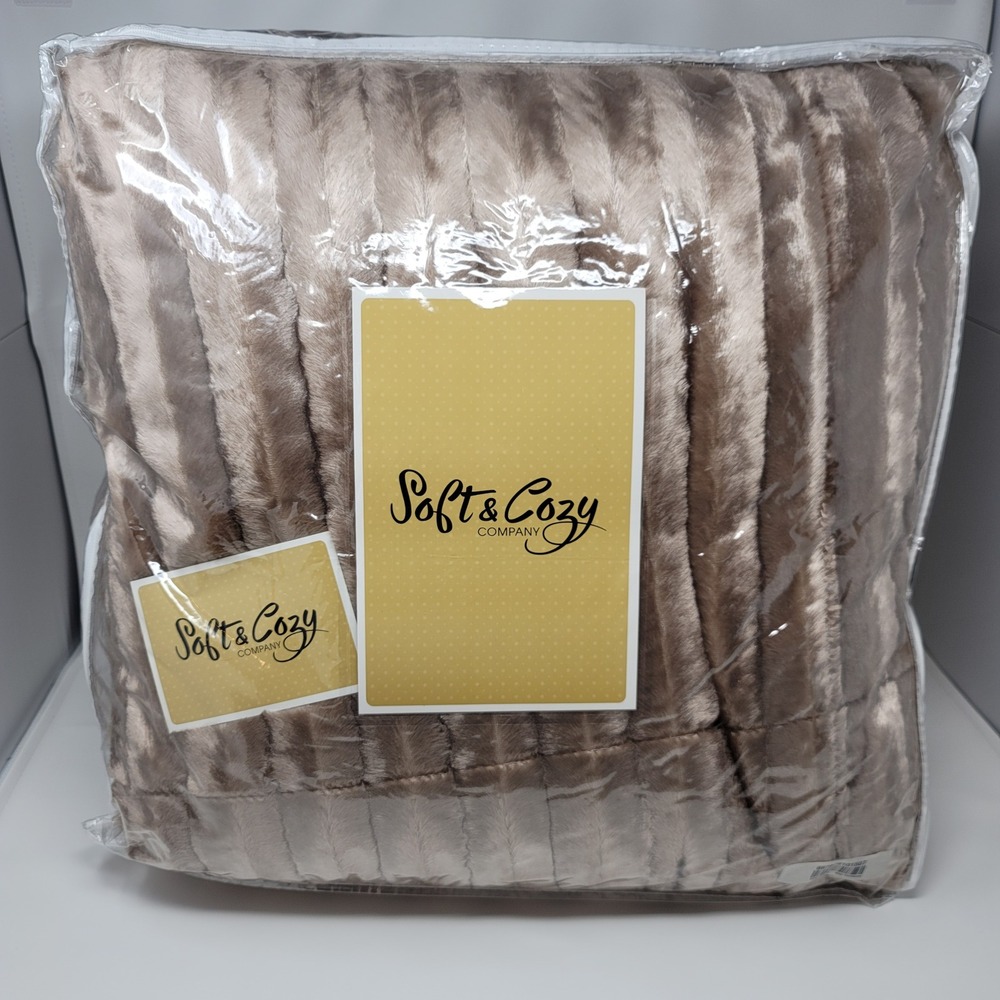 Soft & Cozy Faux Fur‎ 3Pc Comforter Set Full Queen Natural Taupe Mink Reversible